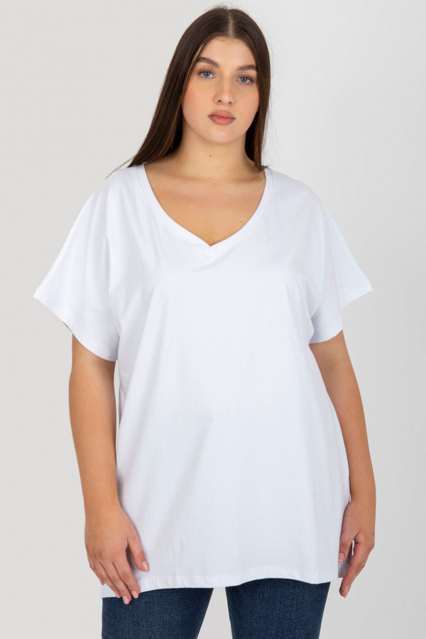 T-shirt plus size duża luźna bluzka damska w kolorze białym dekolt V w serek 1