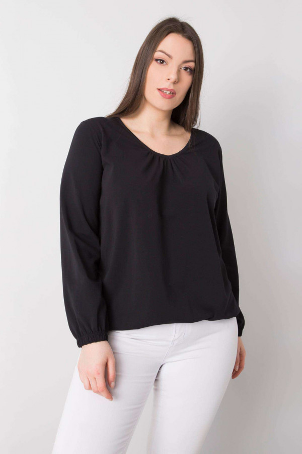 Bluzka damska plus size z długim rękawem w kolorze czarnym z gumką Neli 1