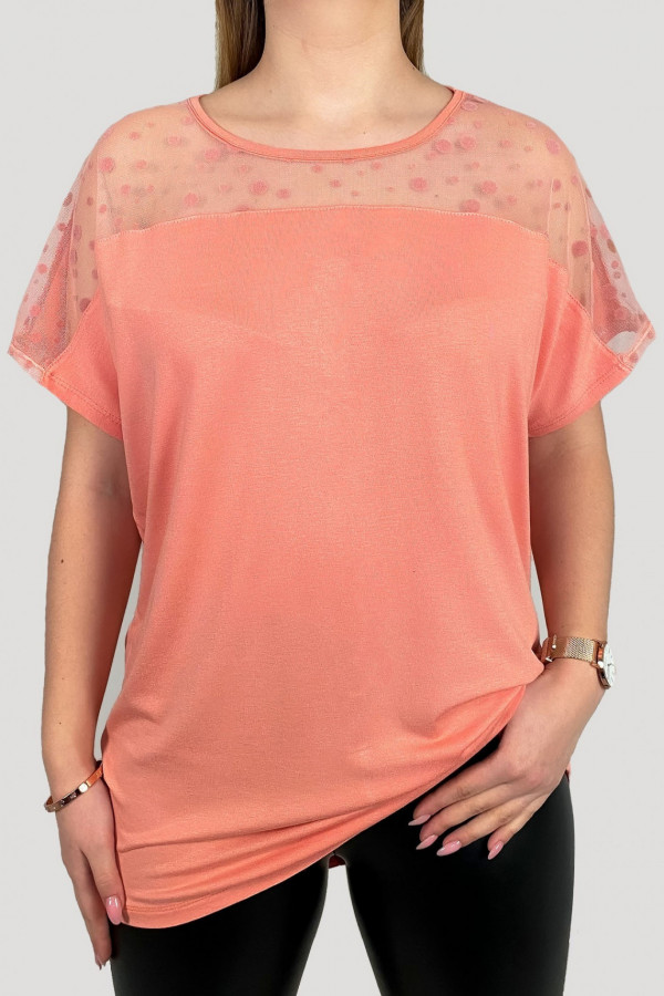 Bluzka damska plus size z wiskozy w kolorze morelowym dekolt siateczka grochy Lauren