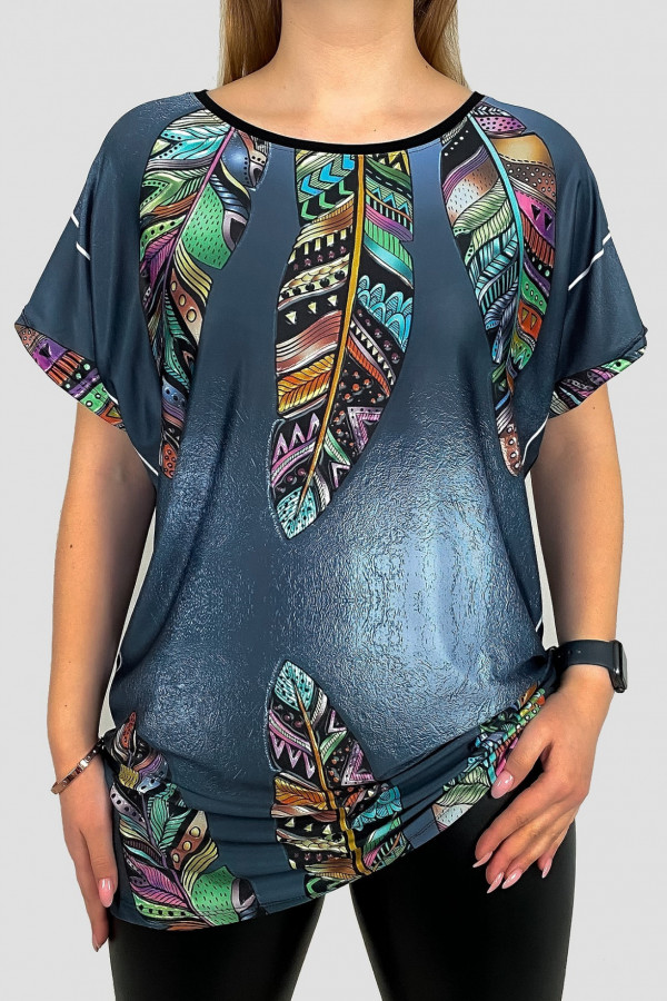 Bluzka damska nietoperz multikolor z nadrukiem boho kolorowe pióra