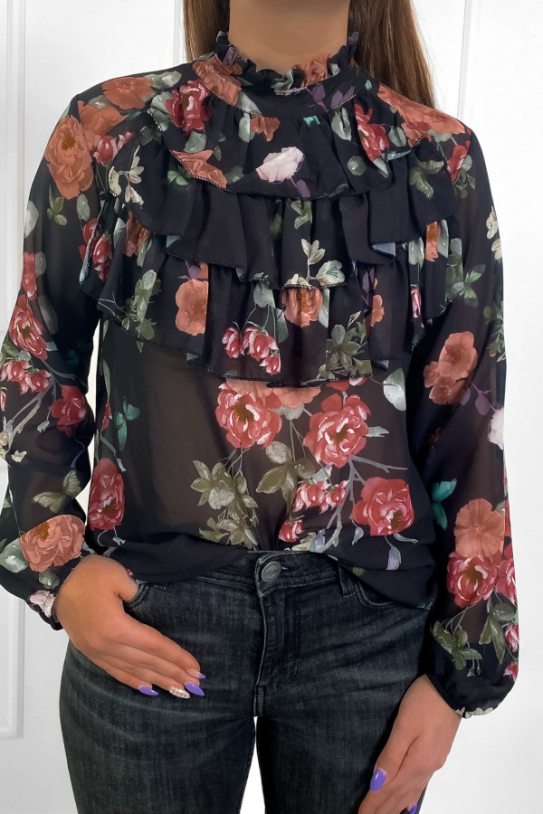 Koszulowa bluzka damska w kolorze czarnym kwiaty żabot 2