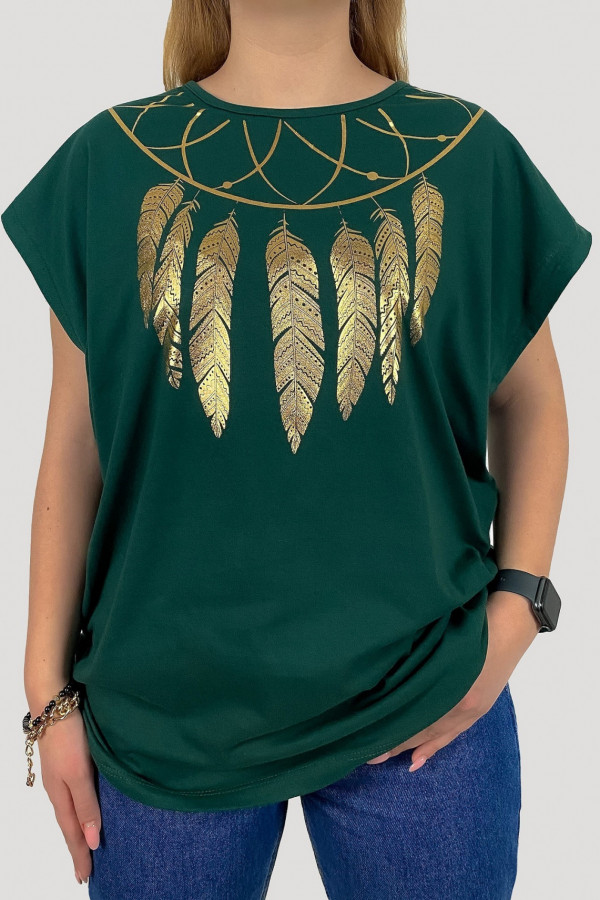 T-shirt plus size koszulka damska w kolorze butelkowej zieleni złoty print pióra boho