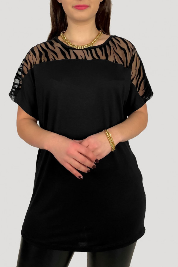 Bluzka damska plus size z wiskozy w kolorze czarnym dekolt siateczka wzór zebra 4