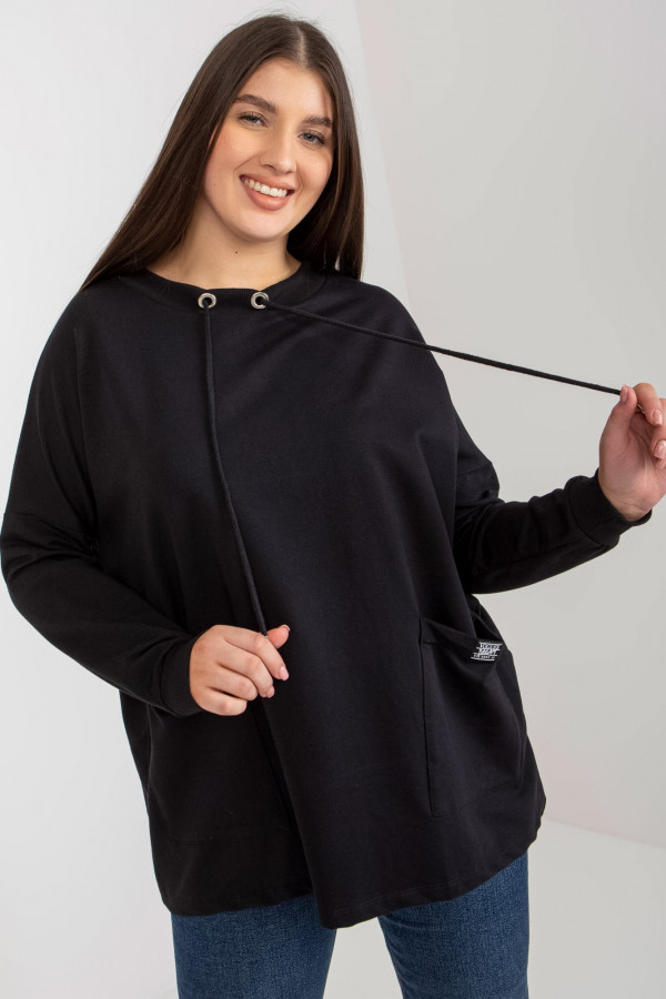 Bluza damska plus size w kolorze czarnym naszyte kieszenie Sami 1