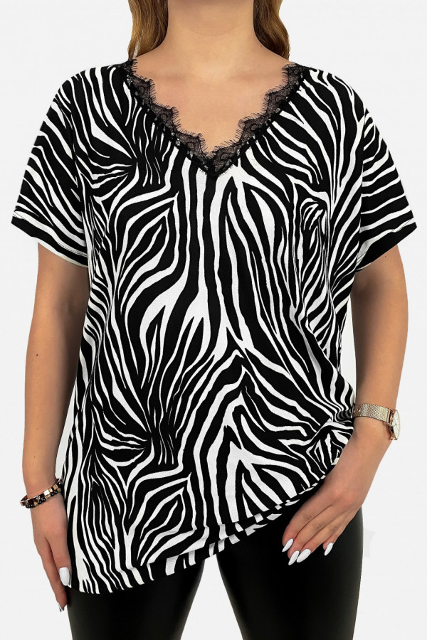 Kobieca bluzka plus size wzór zebra dekolt v koronka Alicja 2