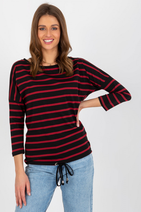 Bluzka damska w kolorze czarno czerwonym z rękawem 3/4 wiązana Stripes 1