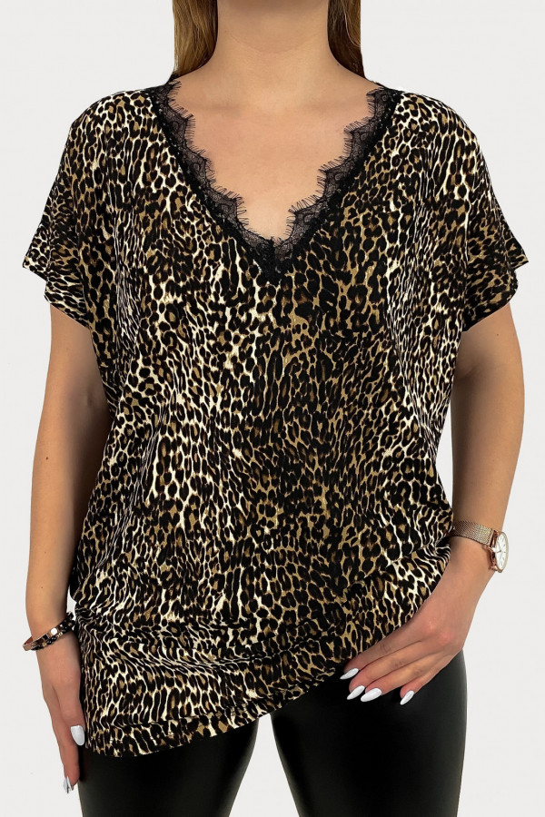 Kobieca bluzka plus size zwierzęcy wzór pantera gepart dekolt v koronka Alicja