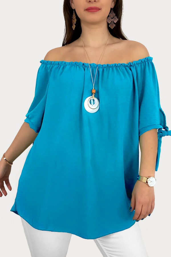 Kobieca bluzka plus size hiszpanka w kolorze niebieskim lazur z naszyjnikiem Carmen