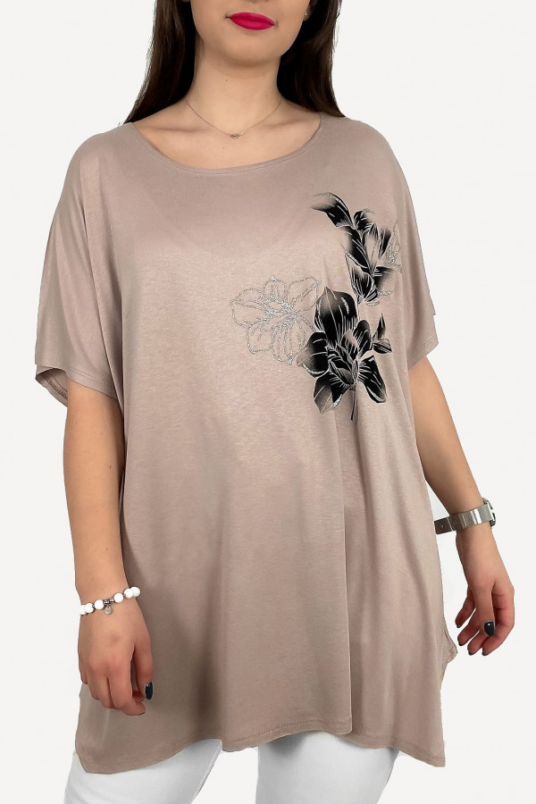 Tunika plus size W DRUGIM GATUNKU luźna bluzka z wiskozy w kolorze latte kwiaty bloom