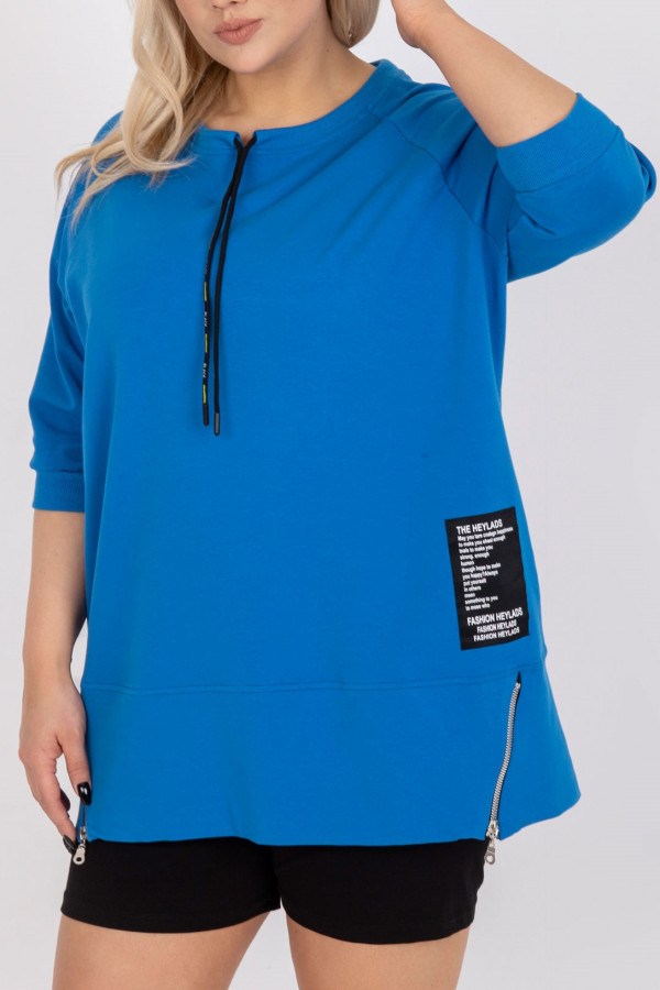 Stylowa bluza damska plus size w kolorze niebieskim zamki