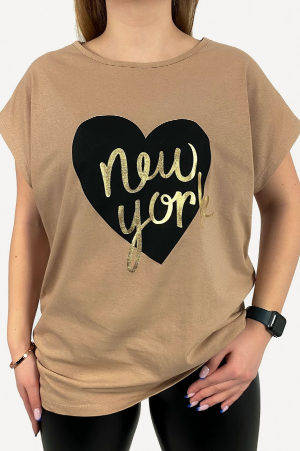 T-shirt damski plus size w kolorze latte beż złoty print new york