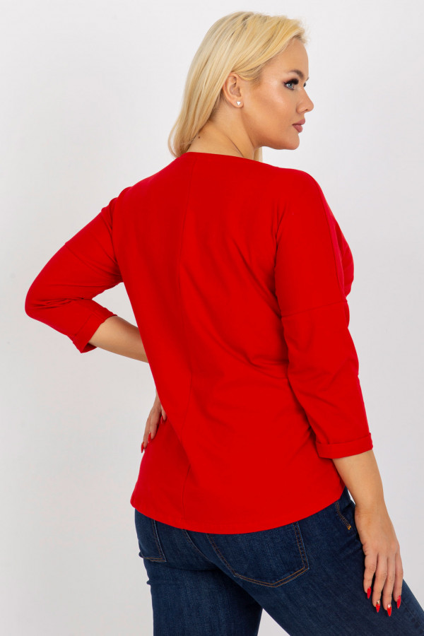 Bluzka damska plus size w kolorze czerwonym rękaw 3/4 nadruk print 5