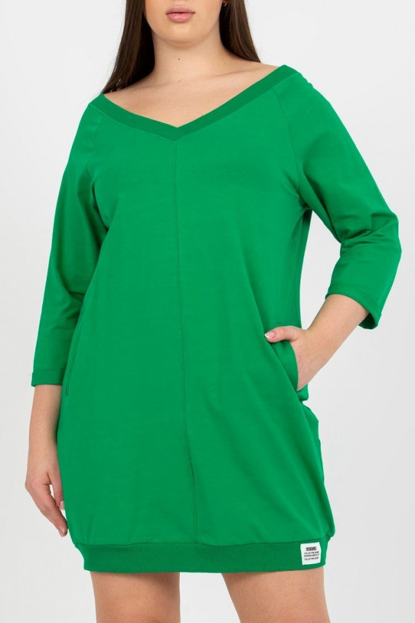 Sukienka dresowa z kieszeniami w kolorze zielonym dekolt w serek V Olimpia