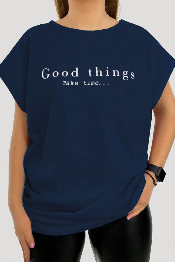T-shirt damski plus size w kolorze granatowym good things take time