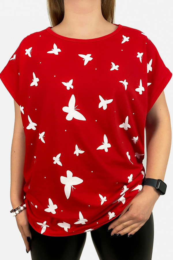 T-shirt damski plus size w kolorze czerwonym wzór motyle