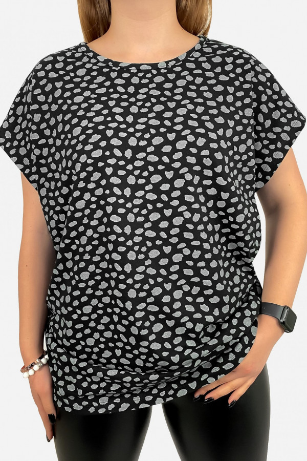 T-shirt damski plus size w kolorze czarnym wzór szare cętki