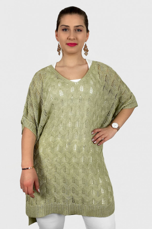 Sweter damski w kolorze safari khaki oversize ażurowy w serek Diana 2