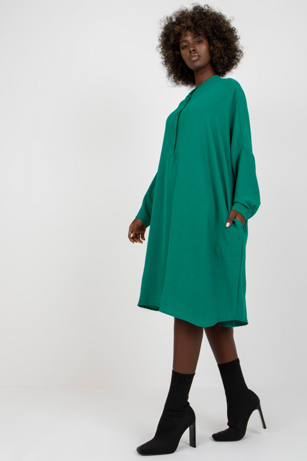 Luźna koszula sukienka w kolorze butelkowej zieleni dekolt guziki Vicky 4