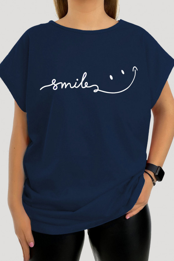 T-shirt plus size koszulka w kolorze granatowym napis smile :)
