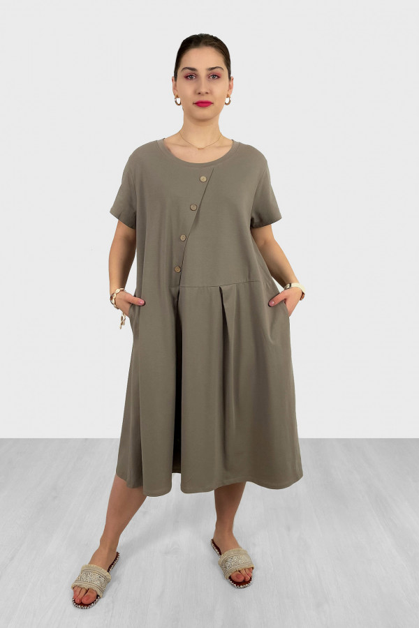 Bawełniana sukienka plus size w kolorze beżu fango kieszenie guziki Kama 1