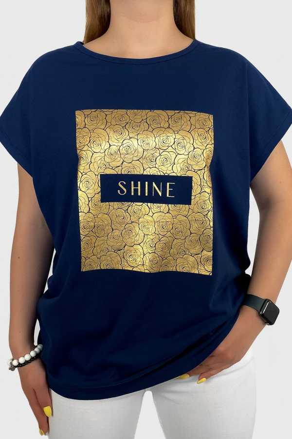 T-shirt damski plus size w kolorze granatowym złoty print shine