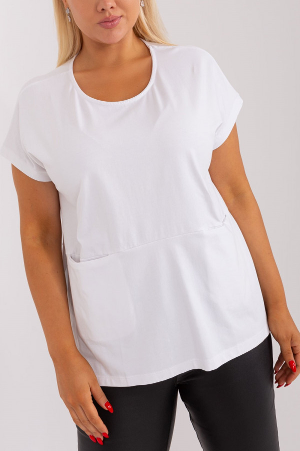 Bluzka damska plus size w kolorze białym kieszenie rozcięcia