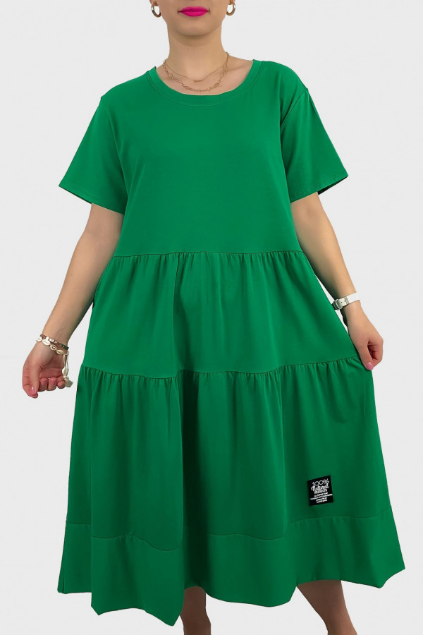 Sukienka plus size w kolorze zielonym krótki rękawem falbany Agnes