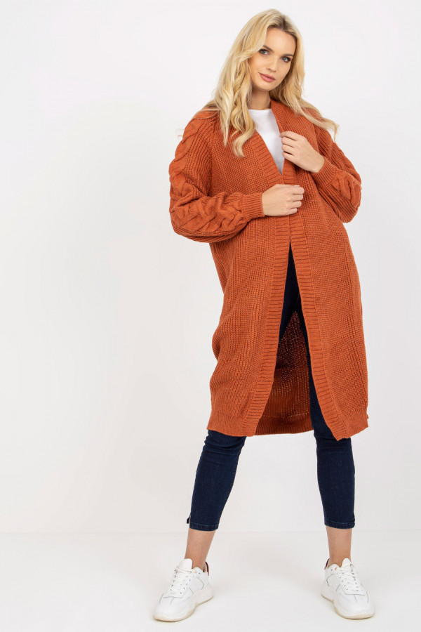 Długi ciepły sweter damski kardigan narzutka w kolorze miedzianym Tess 3