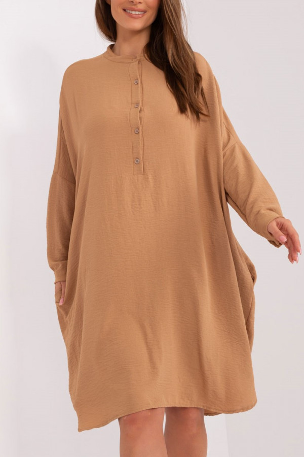 Luźna koszula sukienka w kolorze camelowym dekolt guziki Vicky