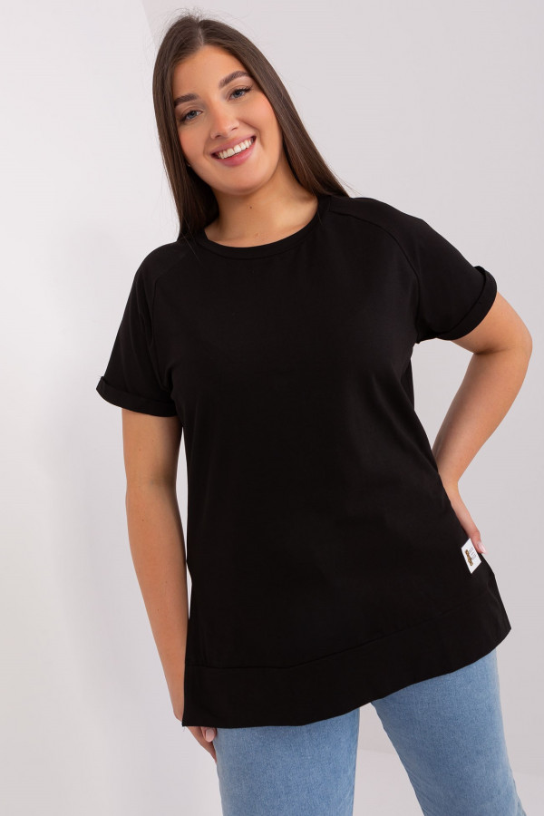 Bluzka damska plus size w kolorze czarnym rozcięcia naszywka miś Miriam 2