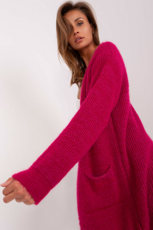 Kardigan sweter damski w kolorze ciemnej fuksji z kieszeniami milutka narzutka Anika 3