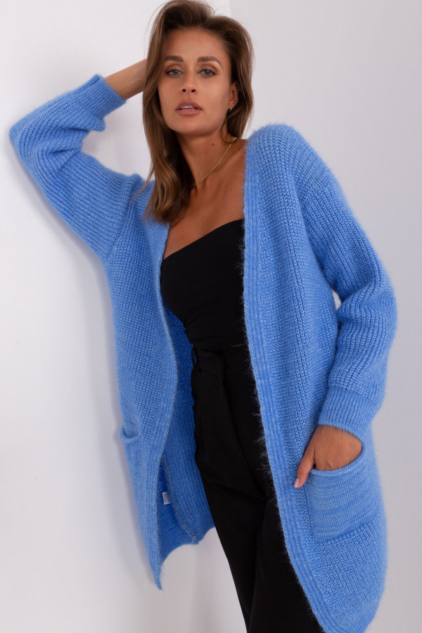 Kardigan sweter damski w kolorze niebieskim z kieszeniami milutka narzutka Anika 1