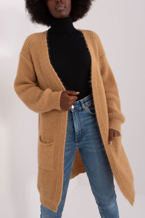 Kardigan sweter damski w kolorze carmelowym z kieszeniami milutka narzutka Anika