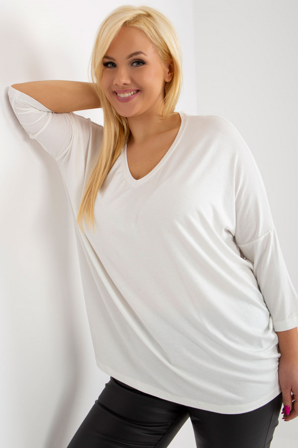 Bluzka damska plus size w kolorze ecru oversize w serek Alita 1