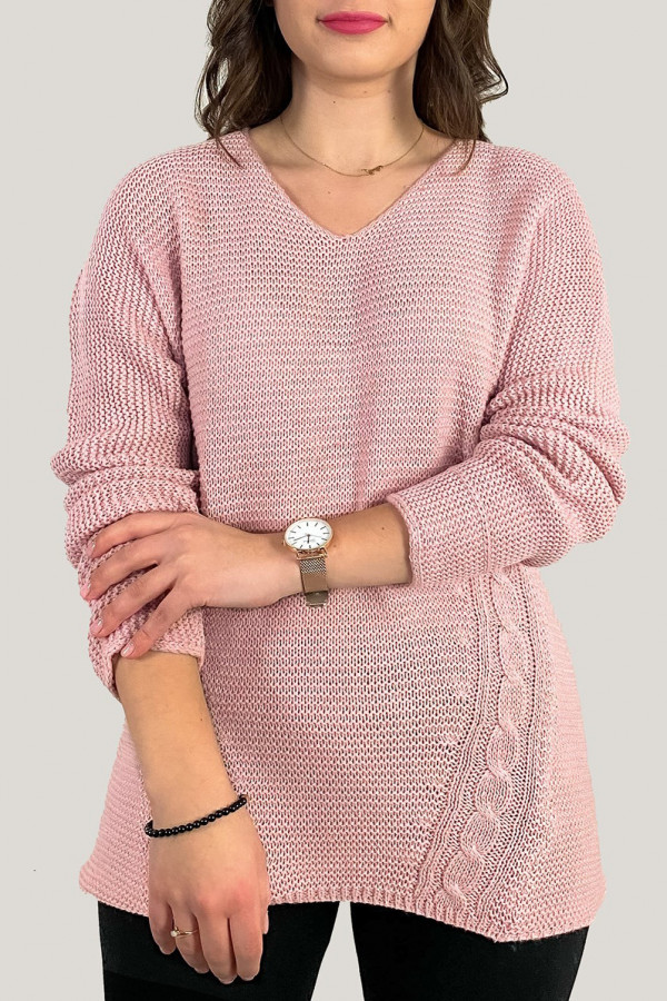 Sweter damski w kolorze pudrowym ażurowy wzór na plecach