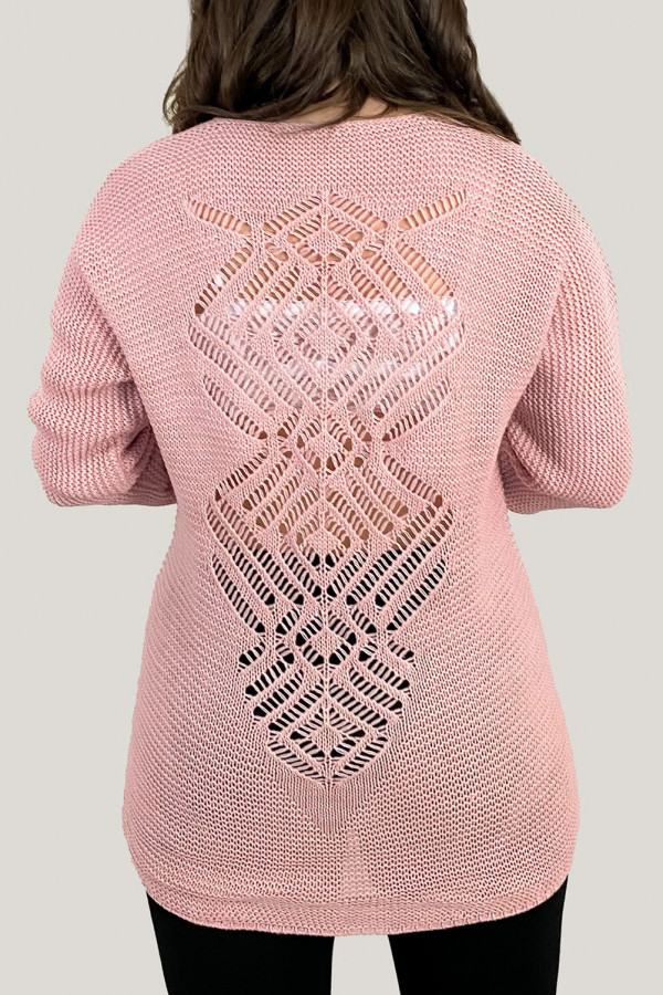 Sweter damski w kolorze pudrowym ażurowy wzór na plecach 2
