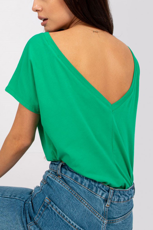 Bluzka damska w kolorze zielonym dekolt na plecach w serek v-neck caro