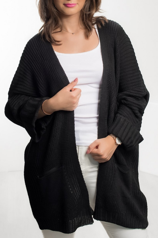 Kardigan sweter damski w kolorze czarnym z kieszeniami oversize luźna narzutka Misha