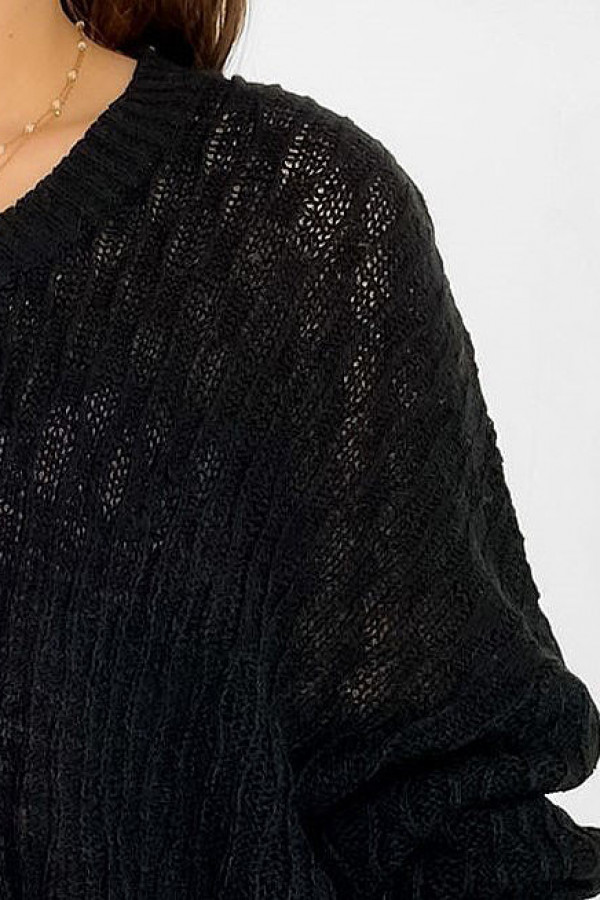 Luźny sweter damski oversize w kolorze czarnym dekolt V nietoperz Elenore 2