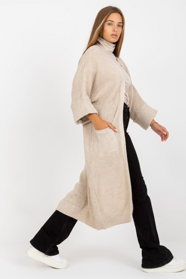 Maxi kardigan długi sweter damski w kolorze jasnego beżu z kieszeniami luźna narzutka Serim 1