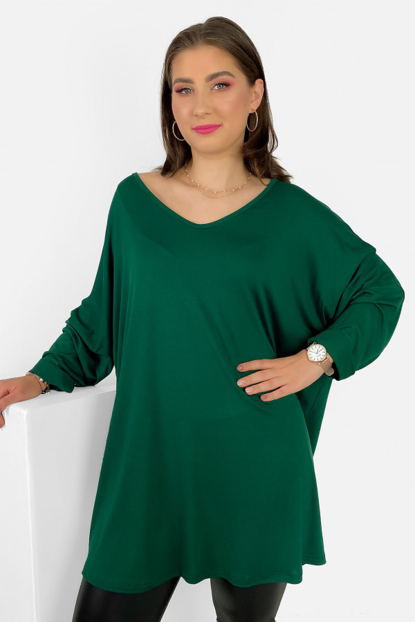 Mega oversize tunika bluzka damska plus size z wiskozy w kolorze zielonym v-neck Gwen 1