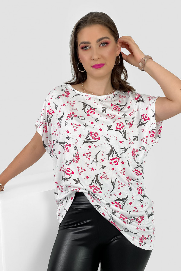 T-shirt damski plus size w kolorze białym print czerwone kwiaty 2