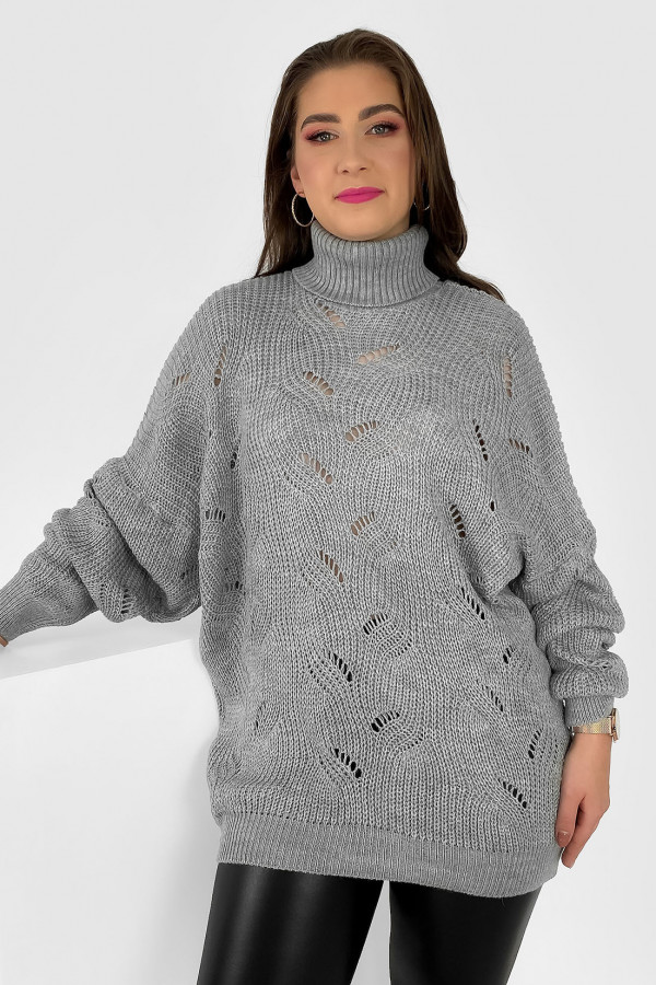 Lekki sweterek oversize damski plus size w kolorze szarym golf wzór ażur Temo 2
