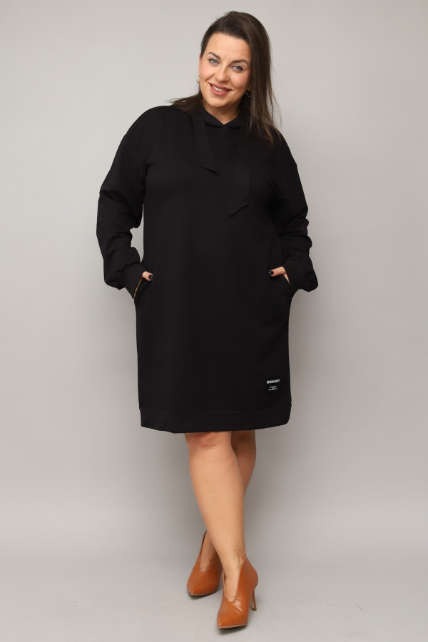 Sukienka dresowa plus size bluza long z kapturem w kolorze czarnym Christa