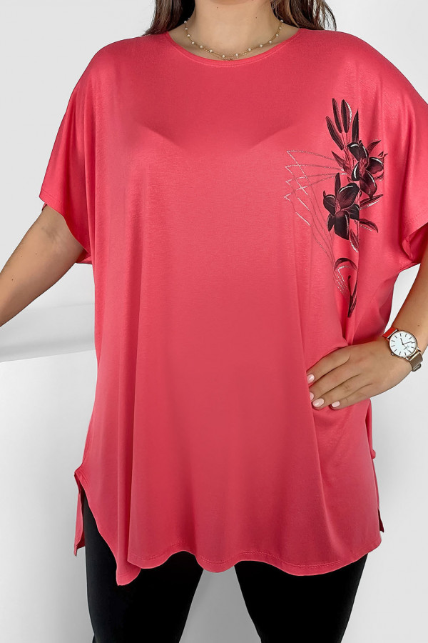 Tunika plus size luźna bluzka z wiskozy w kolorze koralowym kwiaty flowers 2