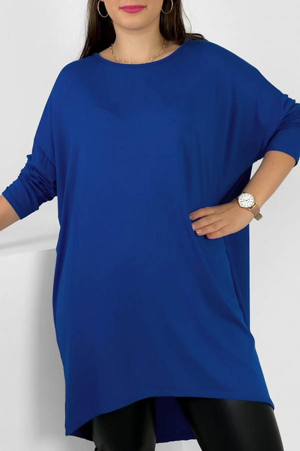 Luźna tunika bluzka damska z wiskozy w kolorze kobaltowym oversize dłuższy tył Halsey