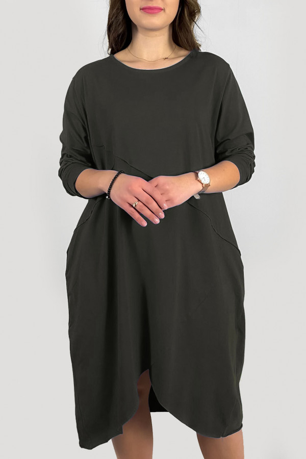Bawełniana sukienka plus size w kolorze grafitowym przeszycia kieszenie Mavis 1
