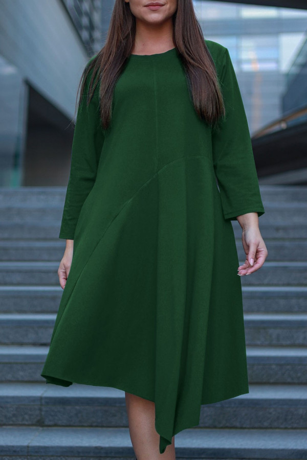 Sukienka plus size w kolorze zielonym z kieszeniami asymetryczny przód długi rękaw Shea