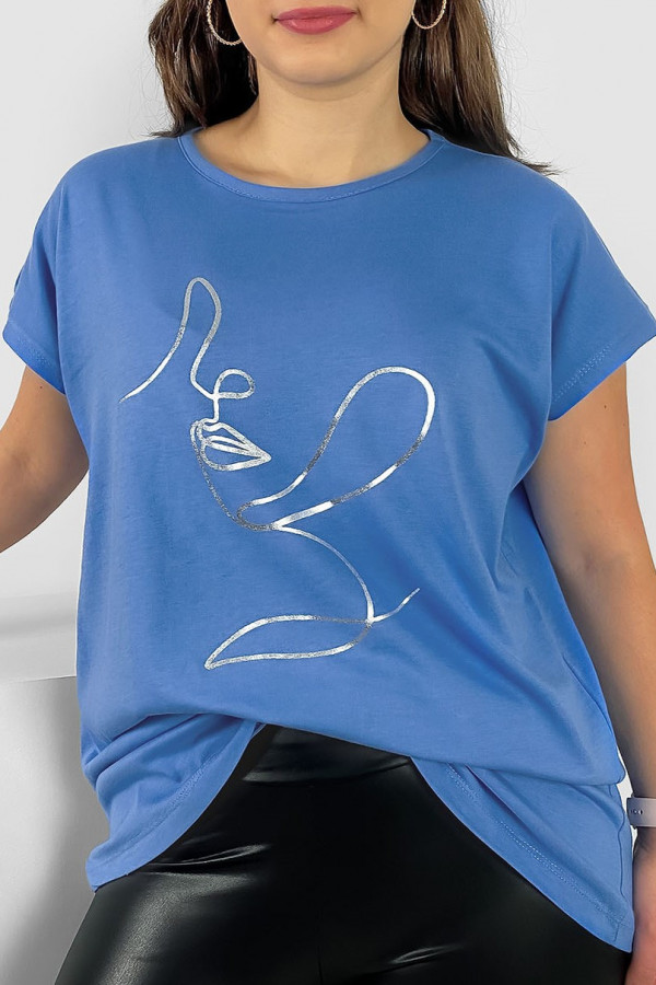 Nietoperz T-shirt damski plus size w kolorze baby blue srebrny line art woman
