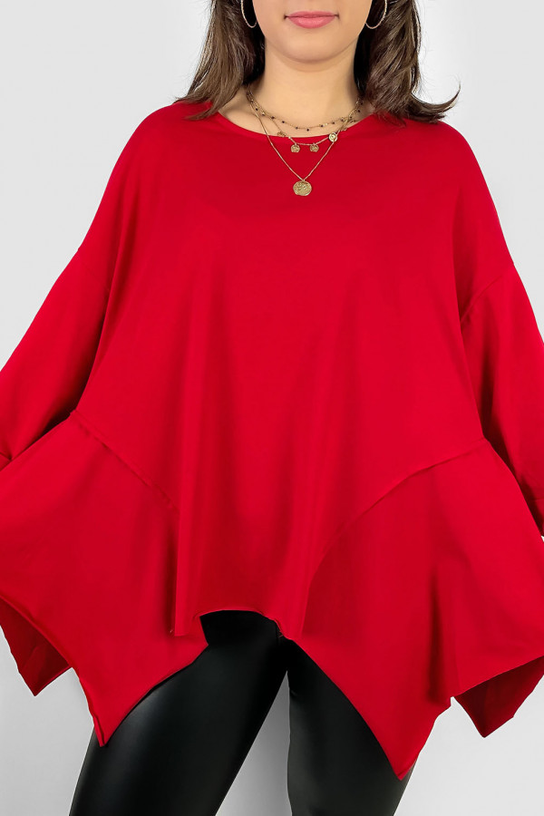 Asymetryczna bluzka damska plus size w kolorze czerwonym boki rogi Randi 2